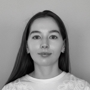 Anzhella Pankratova_Headshot_web2.0